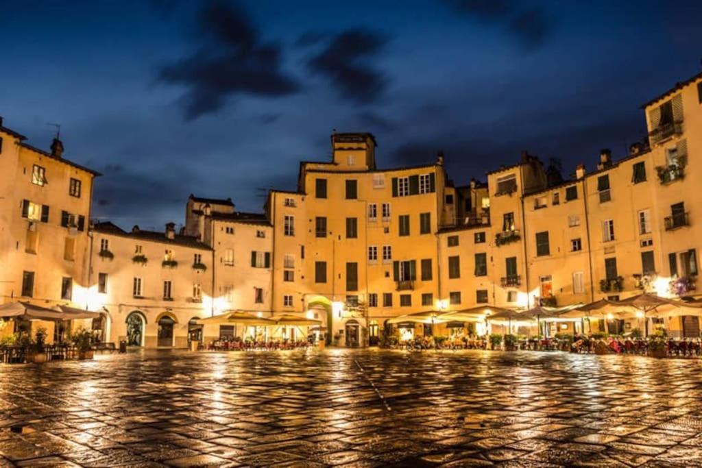 Casa San Paolino Dentro Le MuraElegant Flat Wifi E Selfcheckin Lucca Dış mekan fotoğraf