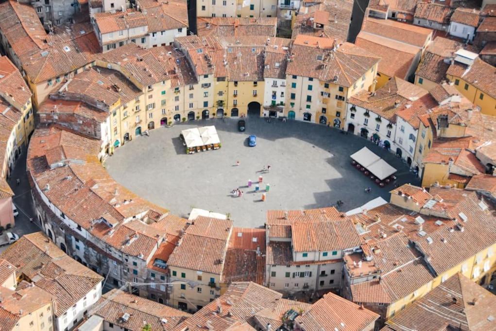 Casa San Paolino Dentro Le MuraElegant Flat Wifi E Selfcheckin Lucca Dış mekan fotoğraf