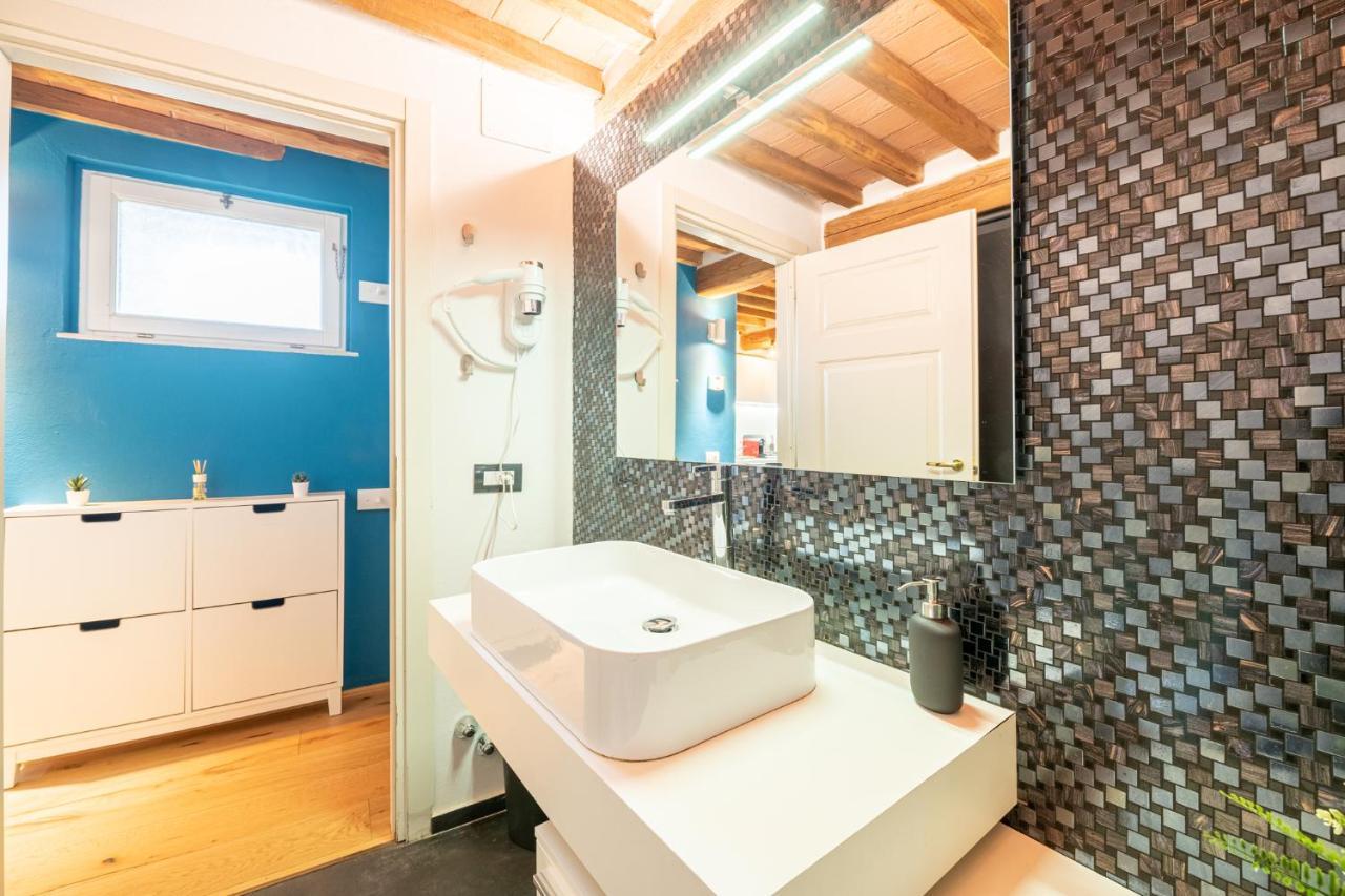 Casa San Paolino Dentro Le MuraElegant Flat Wifi E Selfcheckin Lucca Dış mekan fotoğraf